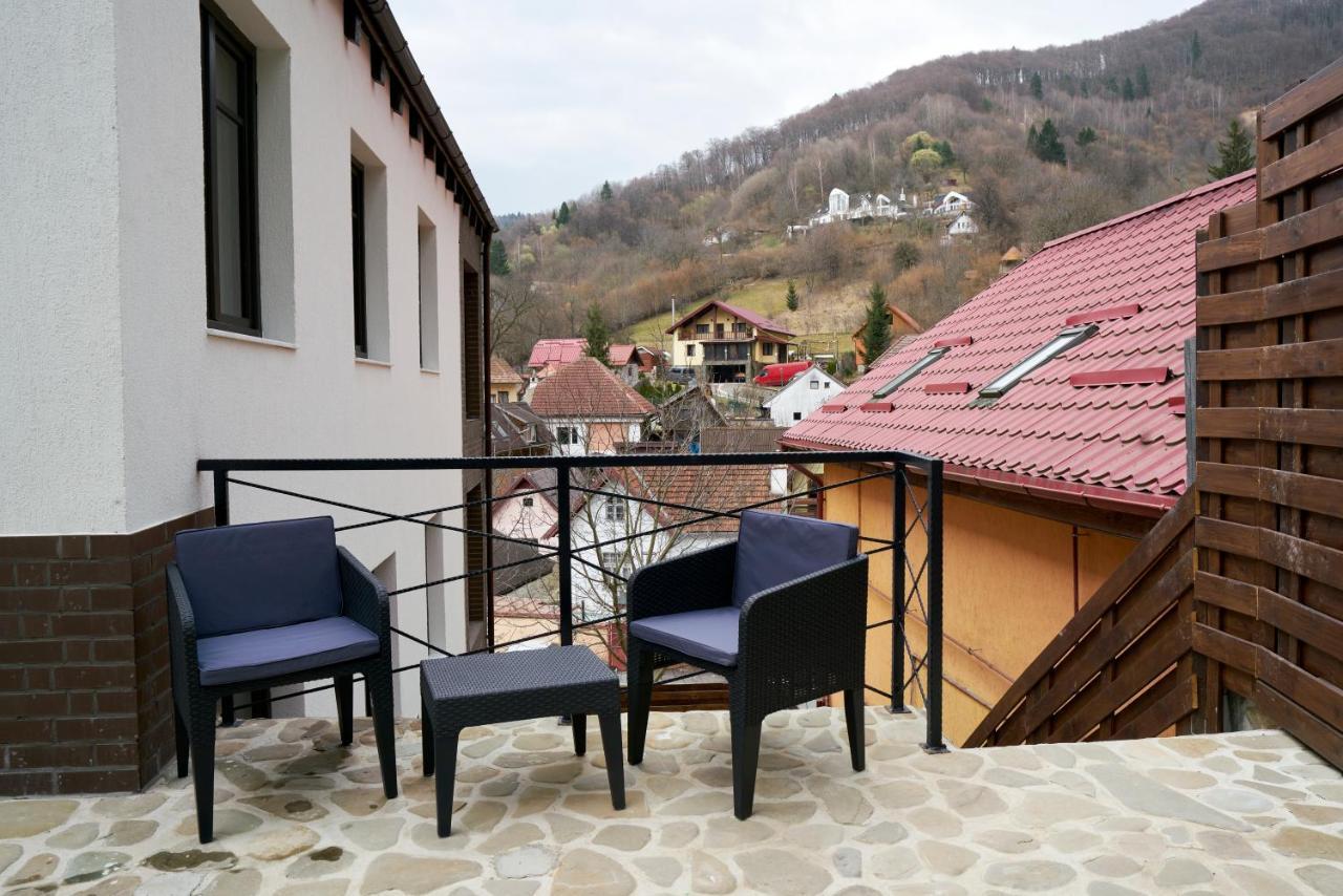 Casa Piti Otel Braşov Dış mekan fotoğraf